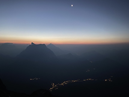 Civetta Dolomiti Via Normale - La Via Normale al Civetta: il Monte Pelmo all'alba