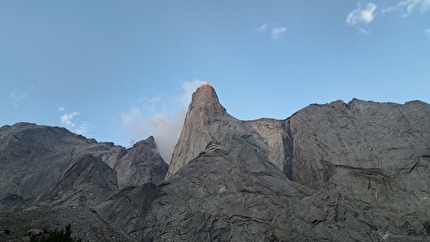 Pamir Pyramid, Karavshin valley, Ak-su, Pamir Alai, Kyrgyzstan, Papa Ionut, Alex Manoliu - Pamir Rainy Avenue on Pamir Pyramid, Karavshin, Ak-su: 