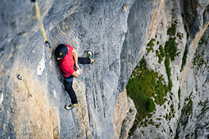 Drusenfluh, Rätikon, Barbara Zangerl, Jacopo Larcher - Jacopo Larcher repeating 'The Gift' (8c, 350m) on Drusenfluh, Rätikon, August 2024