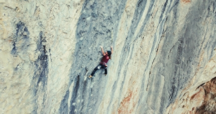Drusenfluh, Rätikon, Barbara Zangerl, Jacopo Larcher - Barbara Zangerl repeating 'The Gift' (8c, 350m) on Drusenfluh, Rätikon, August 2024