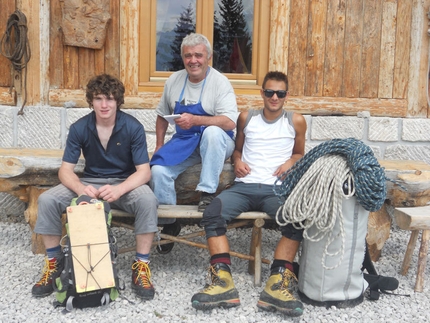 Pilastro Parmenide - Cima dell'Auta Orientale, Dolomites - At Baita dei Cacciatori, Cima dell Auta with hut warden Rino Da Rif