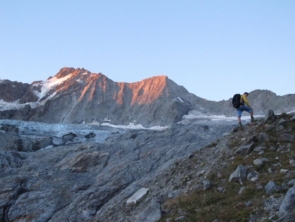 150 anni prima salita del Picco Glorioso - Monte Disgrazia - Val Sissone (ore 6:00)