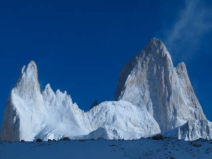 Patagonia - Fitz Roy Patagonia, tentativo di Michael Lerjen-Demjen e Jorge Ackermann, inverno 2012