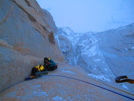 Patagonia - Fitz Roy Patagonia, tentativo di Michael Lerjen-Demjen e Jorge Ackermann, inverno 2012