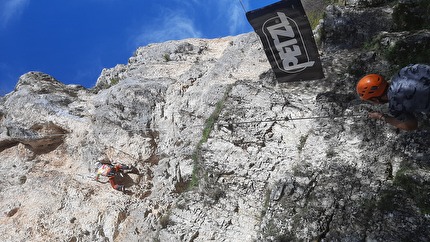Valle Fredda, Gran Sasso - Drytooling a Valle Fredda, Gran Sasso
