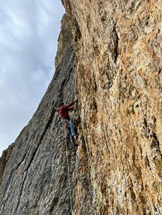 Dolomiti Race, Piz Ciavazes, Sella, Christoph Hainz - Christoph Hainz climbing his 'Dolomiti Race', Piz Ciavazes, Sella, Dolomites