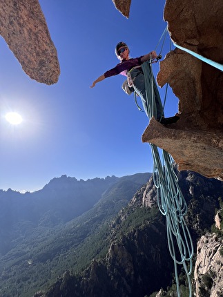 Bavella, Corsica, Jeef, Punta d'U Corbu - Priti Wright climbing 'Jeef' on Punta d'U Corbu, Bavella, Corsica, November 2024
