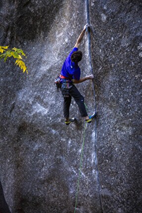 Jacopo Larcher Magic Line - Jacopo Larcher climbing 'Magic Line' in Yosemite, November 2024