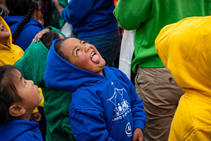 Nepal, Cala Cimenti, Erika Siffredi - L'inaugurazione della scuola in ricordo di Cala Cimenti a Pattale in Nepal, ottobre 2024