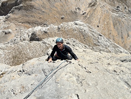 Bello Bellissimo, Col Bechei, Dolomiti, Josef Hilpold - L'apertura di 'Bello Bellissimo' al Col Bechei, Dolomiti (Josef Hilpold, Franzi Taferner 2024)
