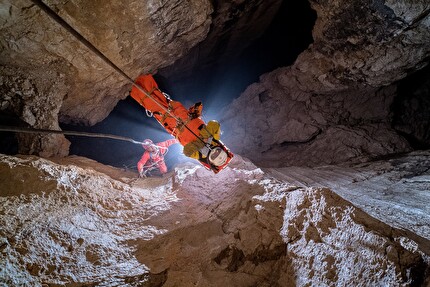 Soccorso Alpino - Il Corpo Nazionale Soccorso Alpino e Speleologico in azione
