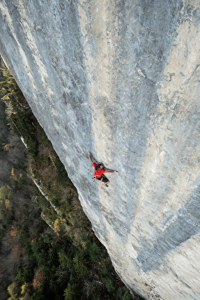 Alex Huber  - Alexander Huber su 'Mythos' (8c+) a Barmsteine
