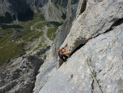 Corno Piccolo, Gran Sasso - Bellissima lunghezza dopo il famoso traverso della Stefano Tribioli