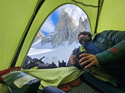 Aguja Mermoz, Patagonia, Tasio Martin, Ibon Mendia - The first ascent of 'Dardara' on the east face of Aguja Mermoz in Patagonia (Tasio Martin, Ibon Mendia 19/01/2025)