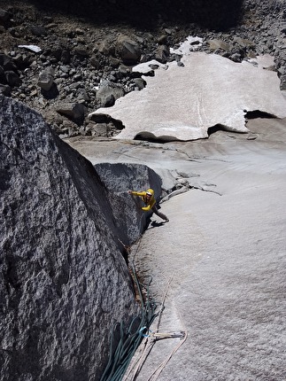 Cochamo Valley Chile - The first ascent of 'El Diedro de lo Squalupo', Sector de Mamón, Paloma valley, Cochamó valley, Chile (Domenico Mottarella, Marco Zanchetta 02/2025)