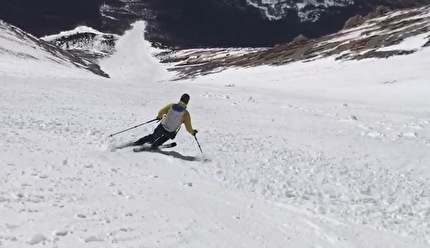 Monte Amaro Maiella scialpinismo - Monte Amaro Maiella: la Rava della Giumenta Bianca, la classica gita di scialpinismo della Maiella