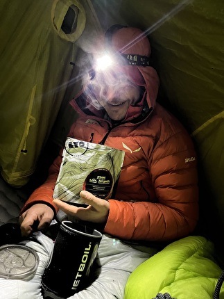 Sagwand, Valsertal, Austria, Simon Gietl, Martin Sieberer - The second winter ascent of 'Schiefer Riss' on Sagwand, Valsertal, Austria (Simon Gietl, Martin Sieberer 23-24/02/2025)