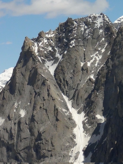 Khane Valley - Levski Peak e la sua parete ovest, 5733m