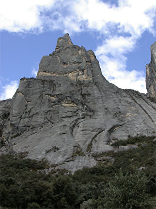 Chaupi Huanca, Quebrada Rurec, Perù - L'apertura di 'Qui io vado ancora', valle di Quebrada Rurec, Perù (Fabio Palma, Andrea Pavan, Simone Pedeferri 2007)