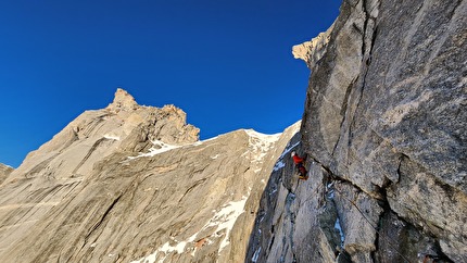 Pioda di Sciora, Punta Pioda, Filippo Sala, Roger Schäli, Silvan Schüpbach - The first ascent of 'Luce e Tenebre' on the north face of Pioda di Sciora / Punta Pioda in Switzerland (Filippo Sala, Roger Schäli, Silvan Schüpbach 06-09/03/2025)