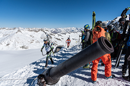 Adamello Ski Raid 2025 - Nei pressi del Cannone di Cresta Croce durante l'Adamello Ski Raid 2025