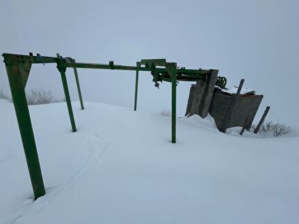 Pian Benot, Val di Viù, Valli di Lanzo - Abbandono dei manufatti del vecchio impianto a Pian Benot in Val di Viù (Valli di Lanzo)