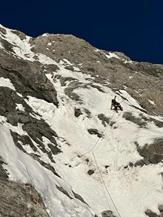 Mont Greuvettaz, Mont Blanc, François Cazzanelli, Giuseppe Vidoni - The first ascent of 'Combo' on Mont Greuvetta, Mont Blanc (François Cazzanelli, Giuseppe Vidoni 10/04/2025)