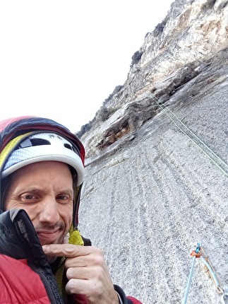 Valle del Sarca, Coste dell'Anglone, Cà del Liscio, Jacopo Biserni, Mattia Martinelli - L'apertura di 'C’era una volta in Romagna' sulla parete Cà del Liscio, Coste dell'Anglone, Valle del Sarca (Jacopo Biserni, Mattia Martinelli 2024/2025)