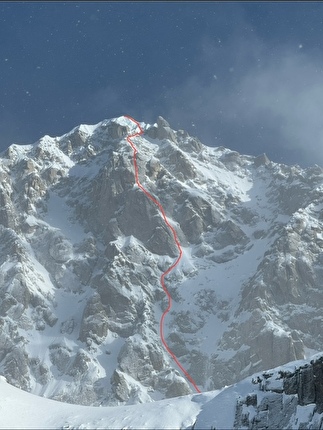 Mount Providence, Alaska, Andres Marin, Tad McCrea, Anna Pfaff - The route line of 'Journey Through the Castle of Providence' on Mount Providence in Alaska, first ascended by Andres Marin, Tad McCrea, Anna Pfaff 25-27/04/2025