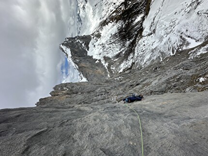 Nemuel Feurle, Silbergeier, Rätikon - Nemuel Feurle climbing 'Silbergeier' (160m, 8b+) in the Rätikon, Switzerland