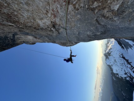 Nemuel Feurle, Silbergeier, Rätikon - Nemuel Feurle climbing 'Silbergeier' (160m, 8b+) in the Rätikon, Switzerland