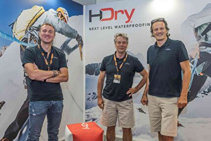 HDry - HDry agli Outdoor and Business Days di Riva del Garda