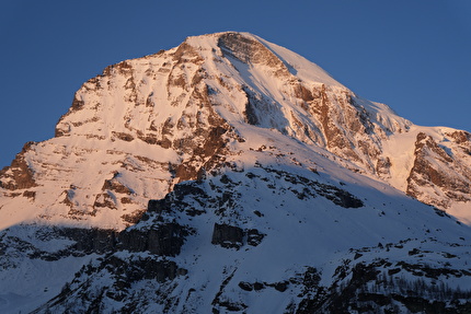 Crossalps - La traversata delle Alpi - Crossalps - La traversata delle Alpi: tappa 17, Val Formazza - Saas Fee 27-30/04/2025