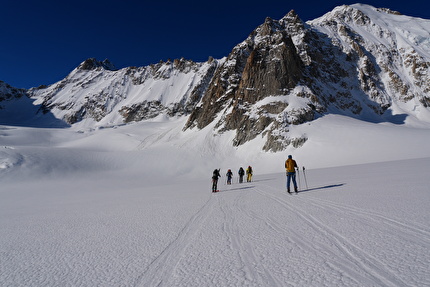 Crossalps - La traversata delle Alpi - Crossalps - La traversata delle Alpi: tappa 20, Orsières - Courmayeur 17-20/05/2025