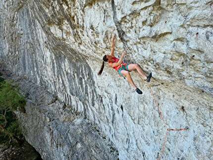 Anak Verhoven - Anak Verhoeven ripete 'Rainshadow' (9a) a Malham Cove, Inghilterra il 5 maggio 2025