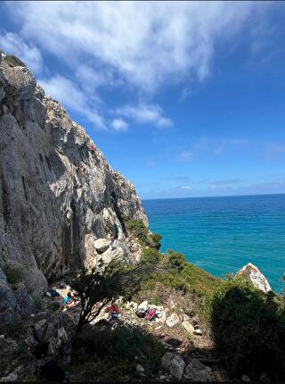 Arrampicata Sardegna - La falesia Ferru e Cuaddu in Sardegna