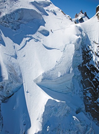 No fall Lines Giorgio Daidola - Andreas Fransson sul versante nord dell'Aiguille du Plan, tratto dal libro 'No fall Lines' di Giorgio Daidola