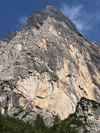 Sasso di Bosconero, Dolomiti di Zoldo, Stefano Staffetta, Marco Sterni - L'apertura della via 'Arcibaldo' al Sasso di Bosconero nelle Dolomiti di Zoldo (Stefano Staffetta, Marco Sterni 2024)