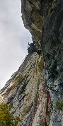 Parete Bahador, Val d’Adige, Walter Polidori - Sul secondo tiro di 'Oltre i confini del Pensiero' alla Parete Bahador in Val d’Adige