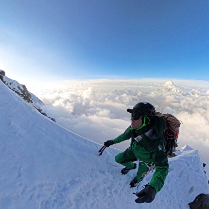 Nanga Parbat, David Göttler, Tiphaine Duperier, Boris Langenstein - David Göttler, Tiphaine Duperier and Boris Langenstein climbing Nanga Parbat, June 2025