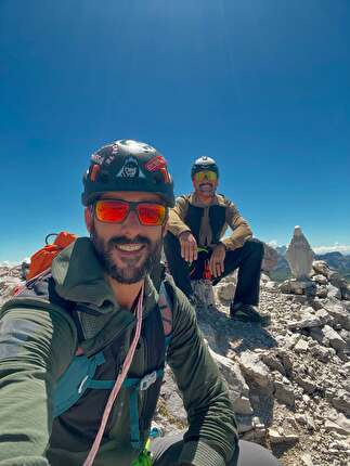 Le 86 cime oltre i 3000 metri delle Dolomiti, è iniziato il concatenamento di Luca Fois & co