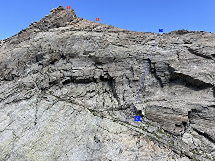 Becchi della Tribolazione, Gran Paradiso, Andrea Migliano - La traversata dei Becchi della Tribolazione (Gran Paradiso): Becco Settentrionale Discesa