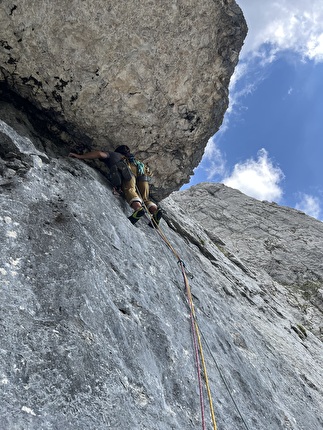 Monte Fop, Val Franzedaz, Dolomiti, Federico Dell’Antone, Simone De Toni - L'apertura di 'Verità Nascoste' al Monte Fop in Val Franzedaz, Dolomiti (Federico Dell’Antone, Simone De Toni)
