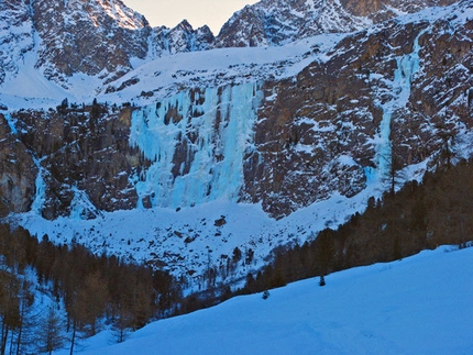 Valle di Obernnital - Il muro di Renkfalle