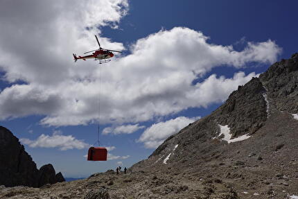 Bivacco Renato Reali, Pale di San Martino, Dolomiti - Rilocazione del Bivacco Renato Reali (Pale di San Martino, Dolomiti) il 10/07/2025