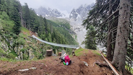 Capanna di Sciora, Val Bondasca - Sul sentiero che porta alla Capanna Sciora in Val Bondasca, estate 2025