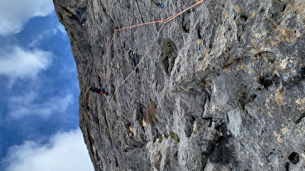 Col Bechei, Dolomiti, Daniele Bolognani, Davide Dallago - L'apertura del primo tiro di 'Kindergarten' al Col Bechei, Dolomiti (Daniele Bolognani, Davide Dallago 12/07/2025)