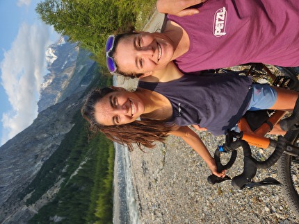 South 6, Aurélia Lanoë, Silvia Loreggian - Pilone Centrale del Freney, Monte Bianco (Aurélia Lanoë, Silvia Loreggian 08/2025)