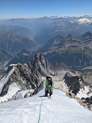 South 6, Aurélia Lanoë, Silvia Loreggian - Pilone Centrale del Freney, Monte Bianco (Aurélia Lanoë, Silvia Loreggian 08/2025)