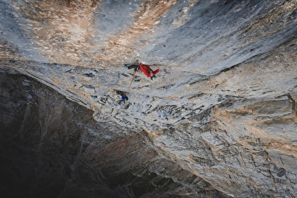 Il Tempo Sospeso, Furcia Rossa III Dolomiti, Luca Ducoli, Leo Gheza - L'apertura di 'Il Tempo Sospeso' alla Furcia Rossa III, Dolomiti (Luca Ducoli, Leo Gheza 08/2025)